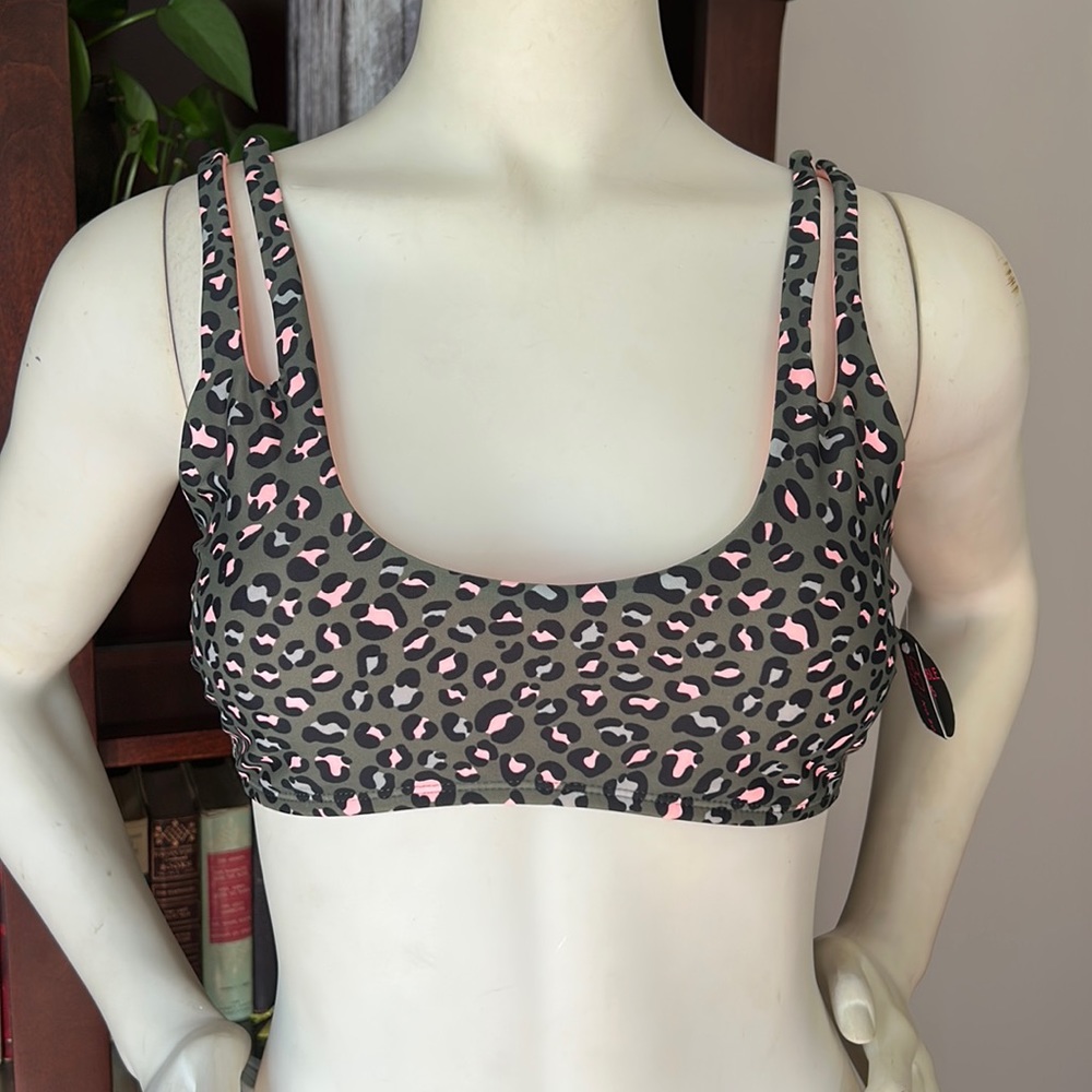 NWT No Boundaries swim top
